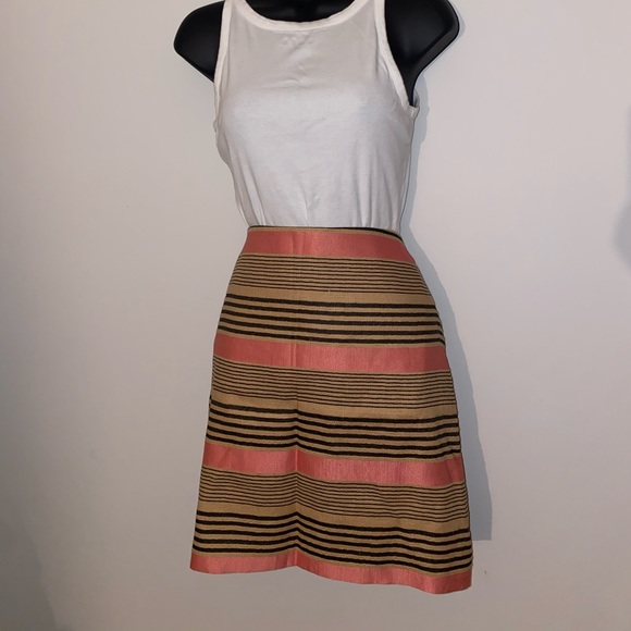 Loft Skirt - Picture 2 of 2